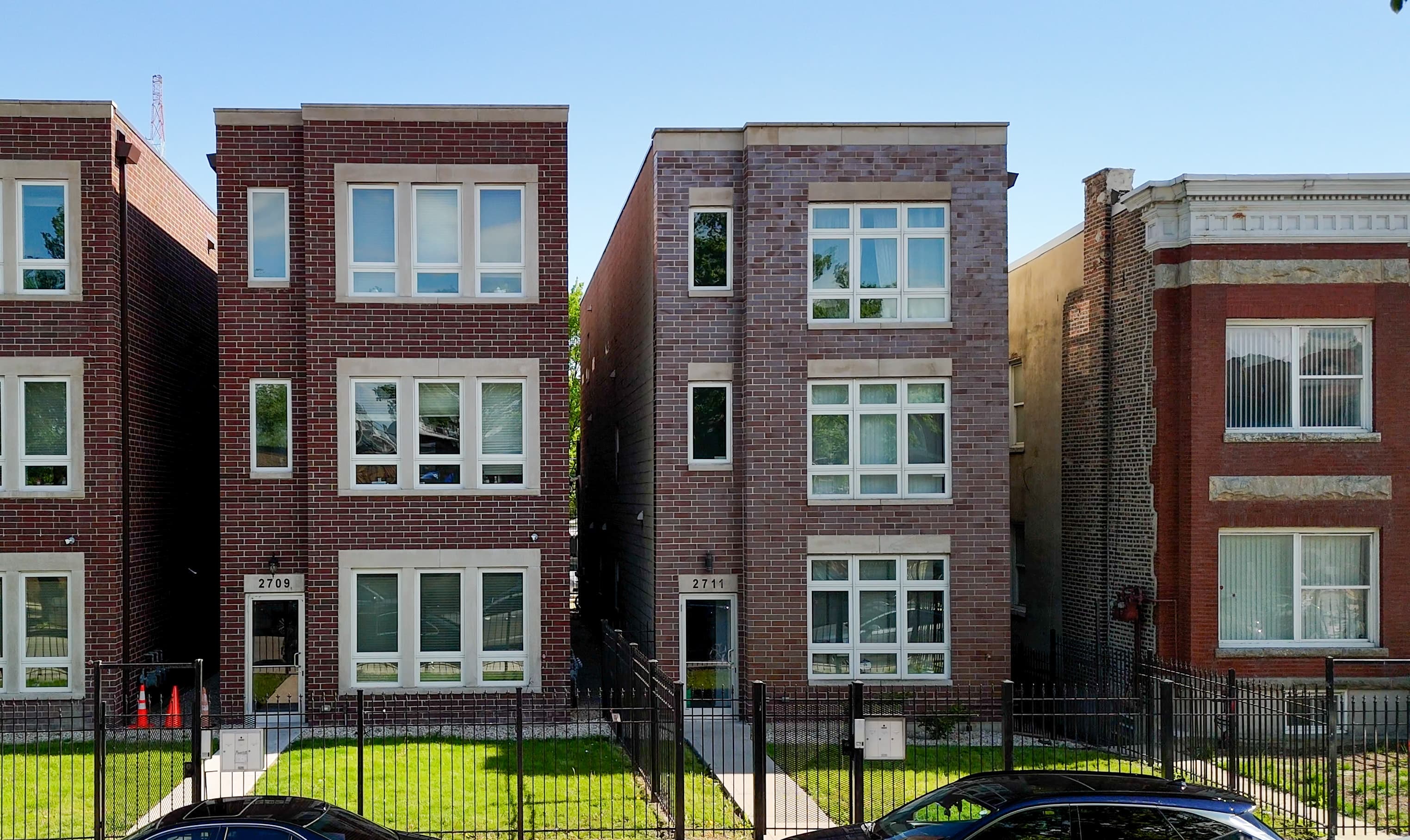 Completed residential building exterior, Chicago